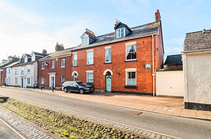 4 Bedroom Semi Detached House For Sale In Castle Street, Tiverton, Devon, EX16