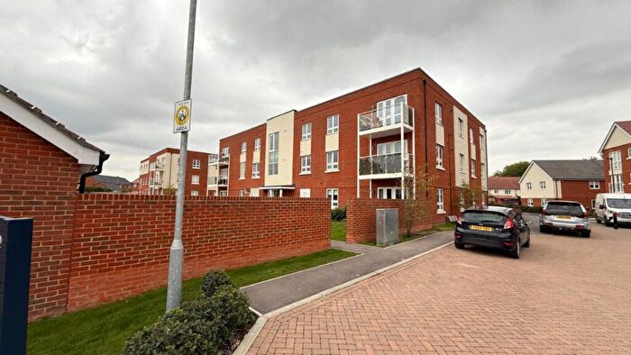 2 Bedroom Apartment To Rent In Limestone Road, Chichester, West Sussex, PO20