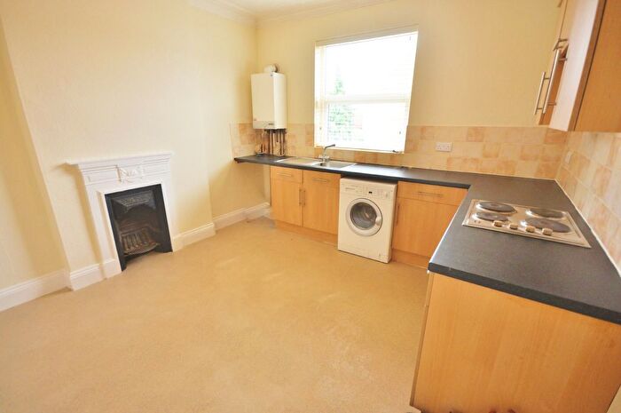 2 Bedroom Flat To Rent In Melton Road, West Bridgford, Nottingham, Nottinghamshire, NG2