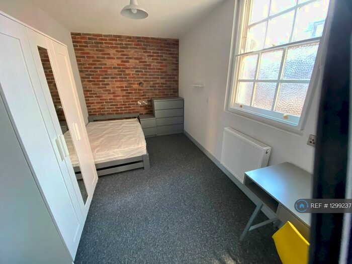 2 Bedroom Flat To Rent In Bowling Green Street, Leicester, LE1