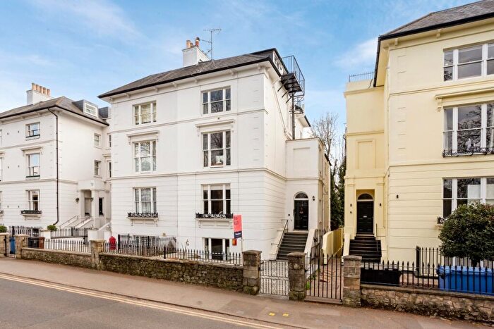 1 Bedroom Apartment To Rent In Clarence Road Windsor, SL4