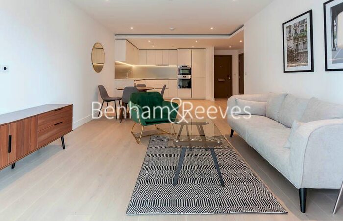 2 Bedroom Flat To Rent In Fulham Reach, Hammersmith, W6