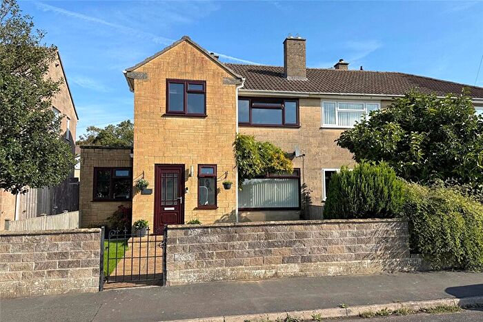 3 Bedroom Semi-Detached House For Sale In Hallett Road, Castle Cary, Somerset, BA7