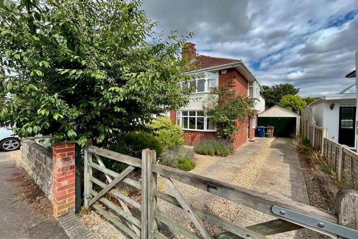 3 Bedroom Semi-Detached House To Rent In Delbush Avenue, Headington, Oxford, OX3