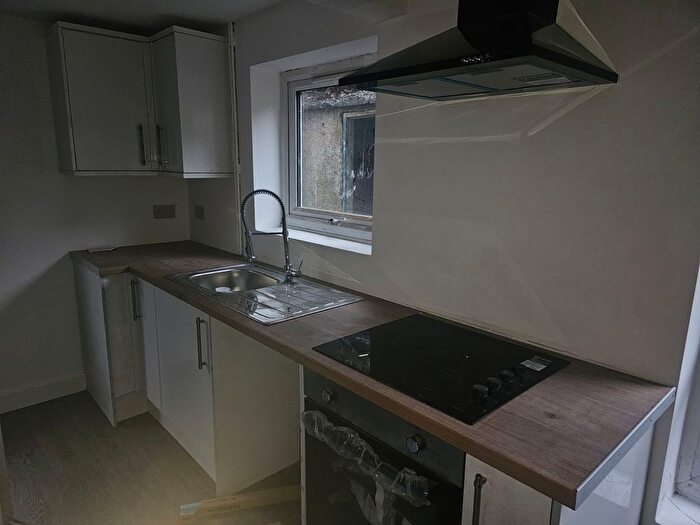 4 Bedroom Semi-Detached House To Rent In Glamorgan Street, Mountain Ash, CF45