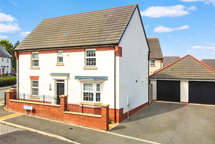 4 Bedroom Detached House For Sale In Curtis Road, Barnstaple, EX31