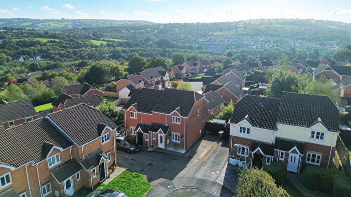 3 Bedroom Semi-Detached House For Sale In Cae Melyn, Hengoed, CF82