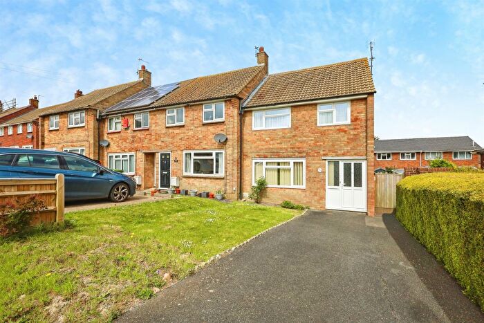 3 Bedroom End Of Terrace House For Sale In Brodrick Road, Eastbourne, BN22