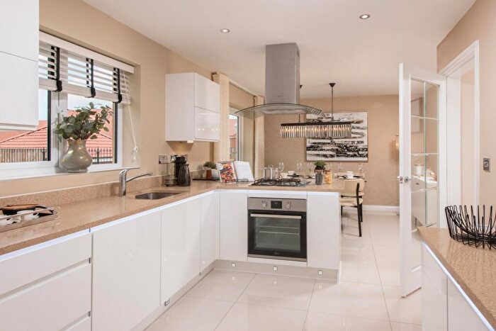 4 Bedroom Detached House For Sale In Station Road, Carlton, Selby, North Yorkshire, DN14