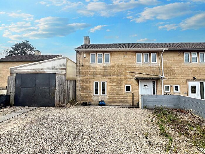 3 Bedroom Semi Detached House For Sale In Sedgemoor Road, Bath, BA2