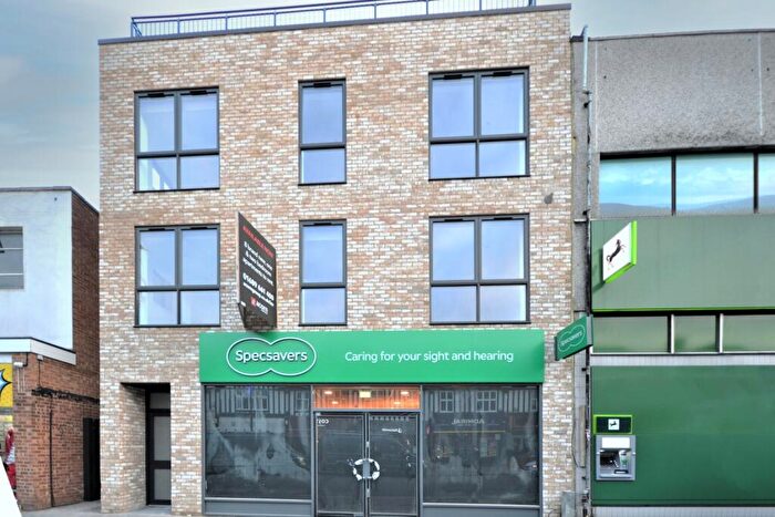 2 Bedroom Flat To Rent In High Street Orpington, BR6