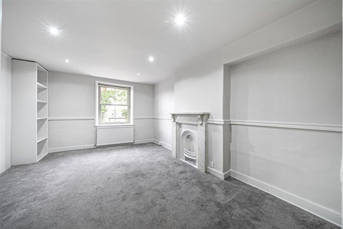 1 Bedroom Apartment To Rent In High Street, Boston Spa, Wetherby, LS23