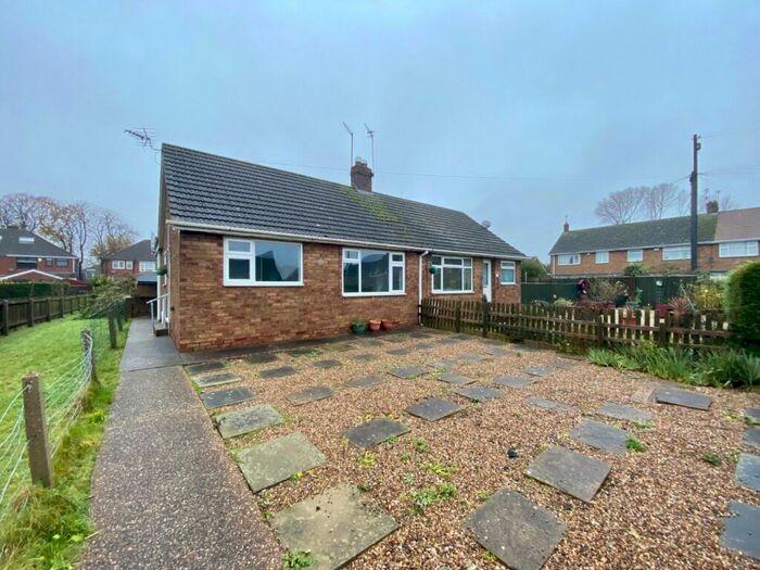 2 Bedroom Bungalow To Rent In Sutton House Road, Hull, East Yorkshire, HU8