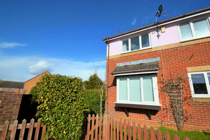 1 Bedroom Semi-Detached House To Rent In Kings Walden Rise, Stevenage, SG1