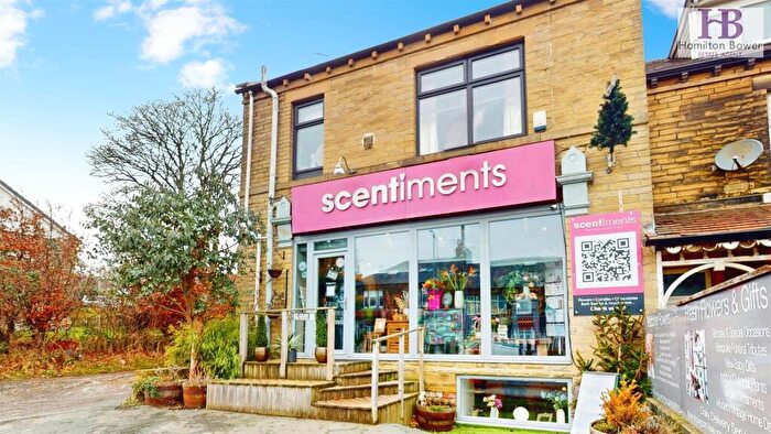 2 Bedroom End Of Terrace House For Sale In St. Enochs Road, Bradford, BD6