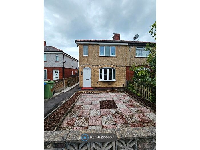 2 Bedroom Semi-Detached House To Rent In Heather Grove, Wigan, WN5