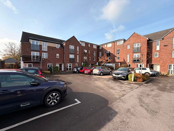 2 Bedroom Flat For Sale In Rockhaven Court, Horwich, Bolton, Greater Manchester, BL6