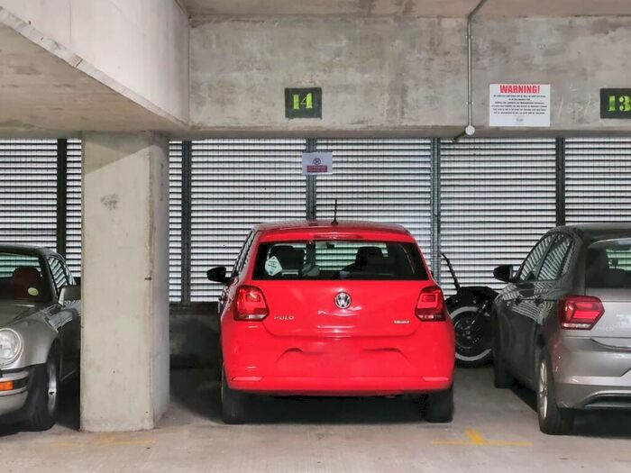 Garage / Parking To Rent In Palmers Road, Bethnal Green, E2