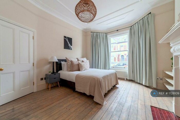 5 Bedroom Maisonette To Rent In Englewood Road, London, SW12