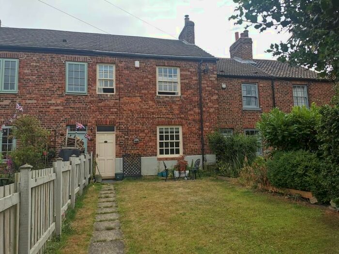 3 Bedroom Terraced House To Rent In The Lilacs, Carleton Road, Pontefract, WF8