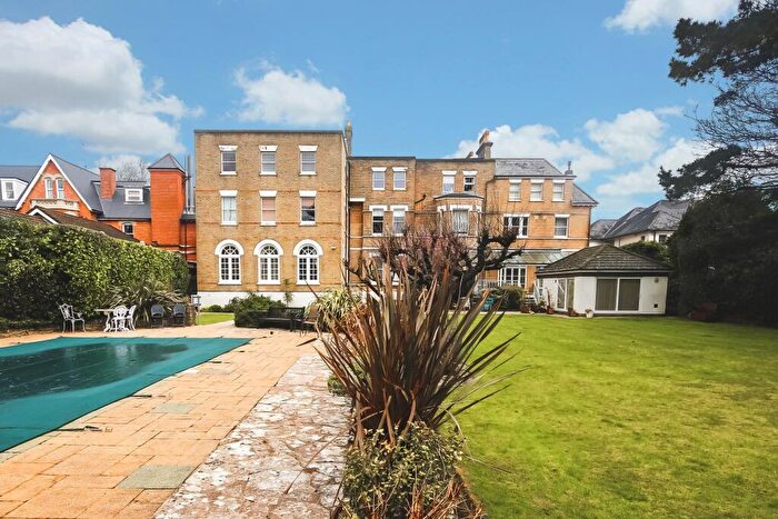 1 Bedroom Flat To Rent In Poole Road, Bournemouth, BH2