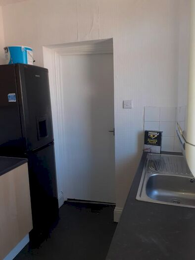 3 Bedroom Flat To Rent In Axbridge Gardens, Elswick, Tyne And Wear, NE4