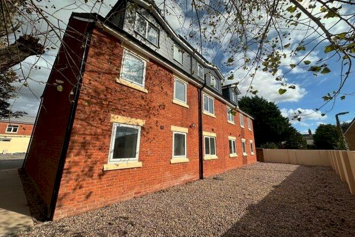 2 Bedroom Flat To Rent In The Barracks, Leicester, LE9