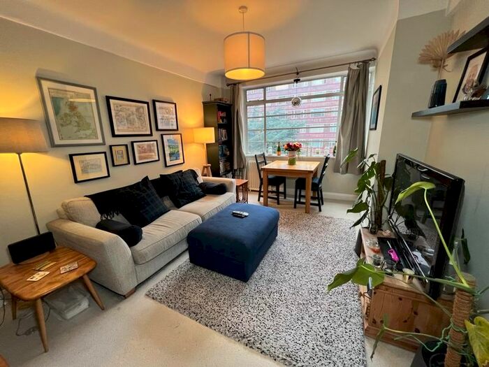 1 Bedroom Flat To Rent In Balham High Road, London, SW17