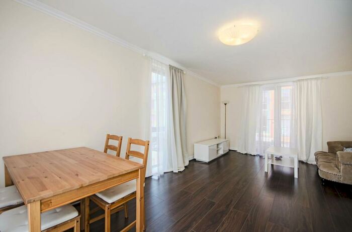 2 Bedroom Flat To Rent In Charcot Road, Colindale, London, NW9
