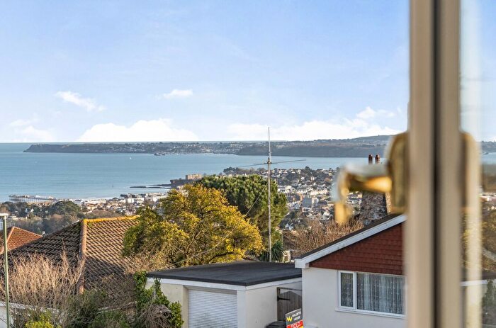 4 Bedroom Detached House For Sale In Dolphin Court Road, Paignton, Devon, TQ3