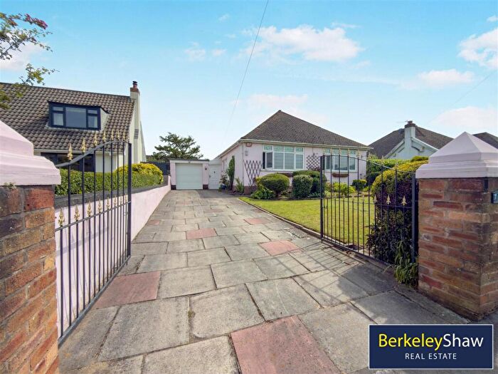 2 Bedroom Detached Bungalow For Sale In Brook Road, Thornton, Liverpool, L23