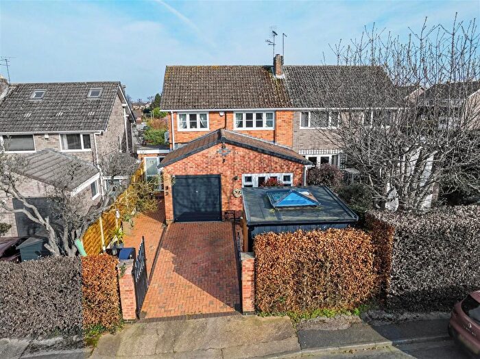 3 Bedroom Semi Detached House For Sale In Weldbank Close, Chilwell, NG9