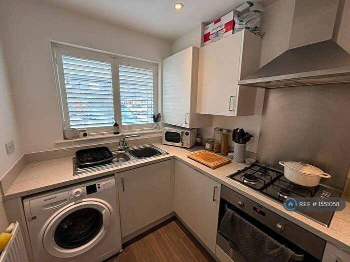 2 Bedroom Semi-Detached House To Rent In The Circle, Ipswich, IP6