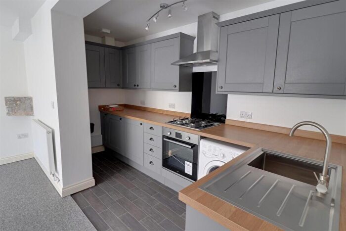 1 Bedroom Apartment To Rent In The Old Glassworks, Lewis Lane, GL7