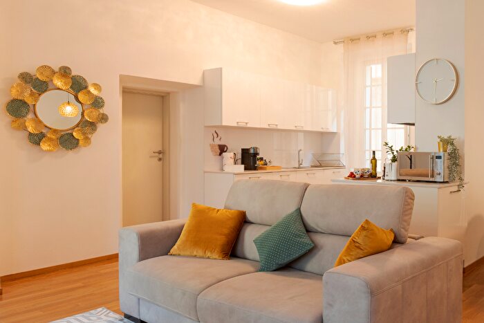 2 Bedroom Apartment For Sale In Salford Riverside, M5