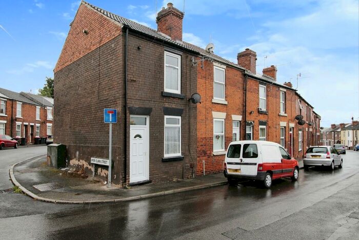 2 Bedroom End Of Terrace House To Rent In Psalters Lane, Rotherham, South Yorkshire, S61