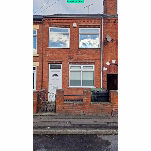 3 Bedroom Terraced House To Rent In Lower Gladstone Street, Heanor, DE75