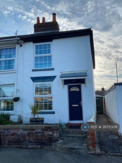 2 Bedroom End Of Terrace House To Rent In The Avenue, Gosport, PO12