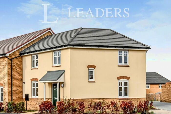 3 Bedroom Semi-Detached House To Rent In Willowsway Road, Wixams, MK42