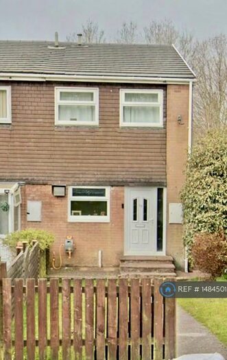 2 Bedroom End Of Terrace House To Rent In Bryn Awelon Road, Ebbw Vale, NP23
