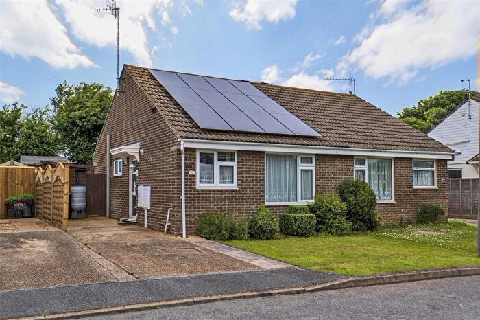 2 Bedroom Semi-Detached Bungalow To Rent In Balmoral Close, Seaford, BN25