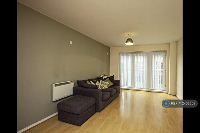 2 Bedroom Flat To Rent In Coode House, Sheffield, S3