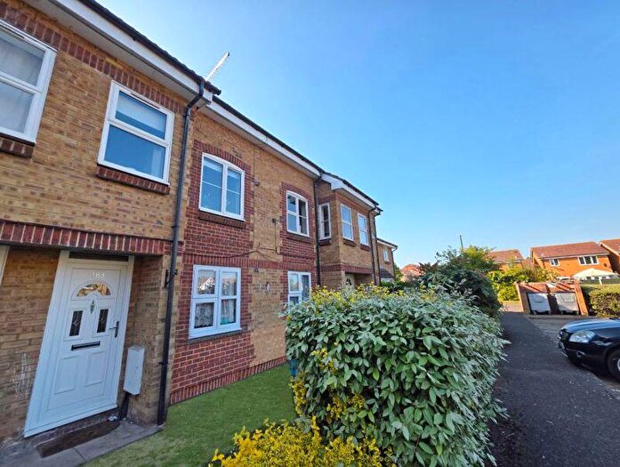 1 Bedroom Maisonette For Sale In Maplin Park, Slough, SL3