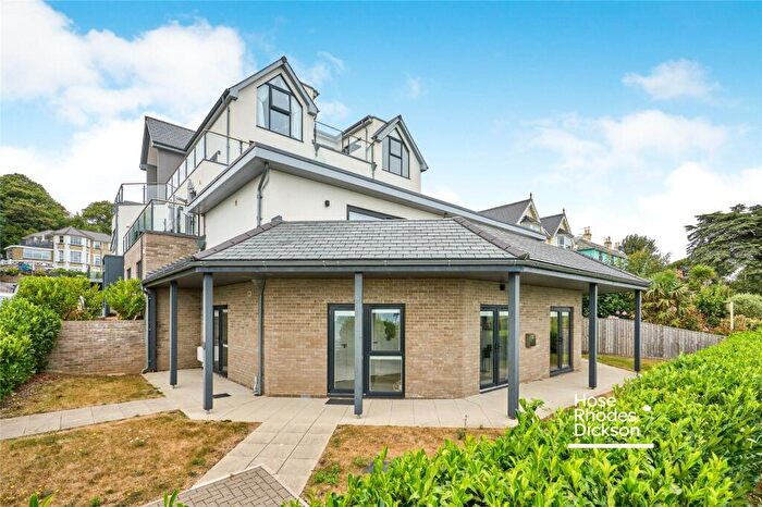 3 Bedroom Semi-Detached House To Rent In The Bay House, Chine Avenue, PO37