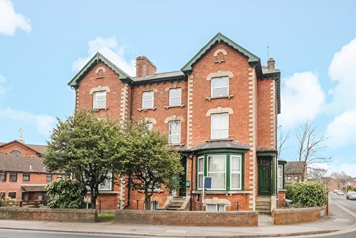 1 Bedroom Apartment To Rent In London Road, Newbury, RG14