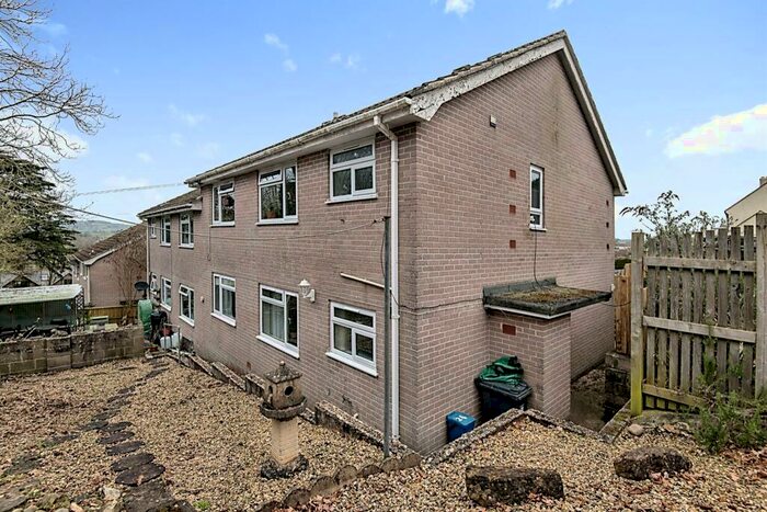 2 Bedroom Apartment For Sale In Northfield, Musbury, Axminster, EX13