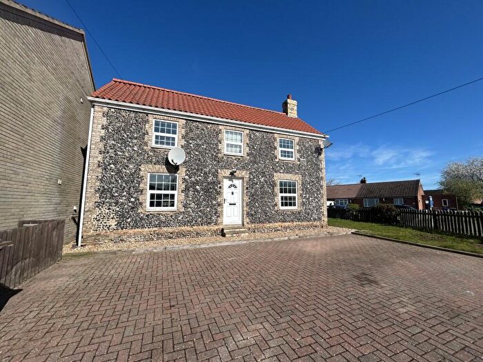 3 Bedroom Detached House For Sale In Holmsey Green, Beck Row, Bury St. Edmunds, Suffolk, IP28