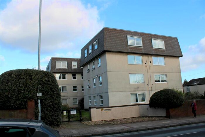 2 Bedroom Flat To Rent In Fore Street, Heavitree, Exeter EX1