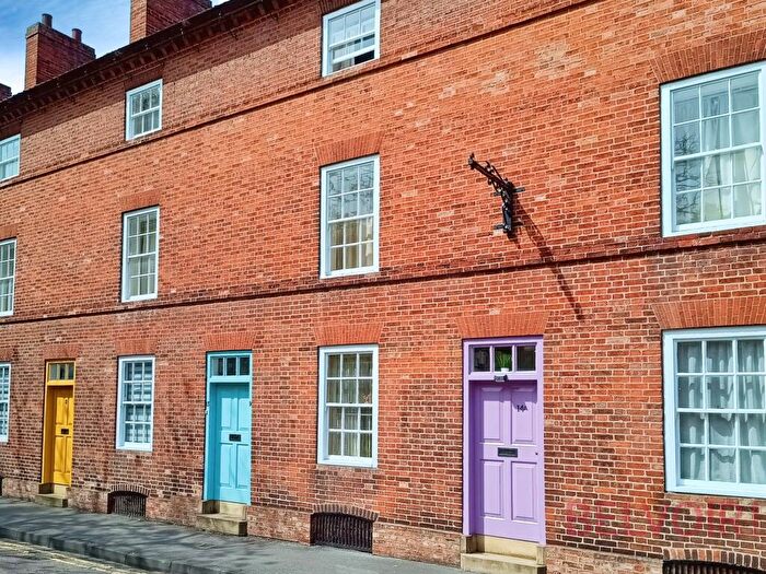 2 Bedroom Flat To Rent In Wilson Street, Newark, NG24