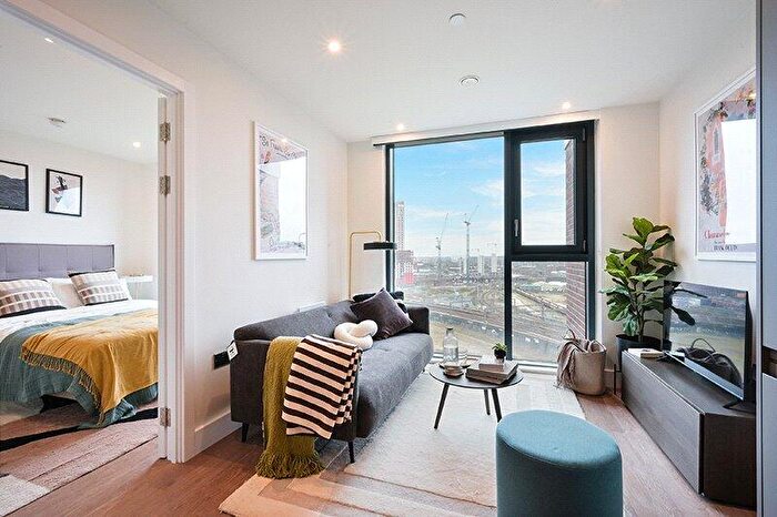 1 Bedroom Apartment To Rent In Uncle Leeds, Whitehall, LS12